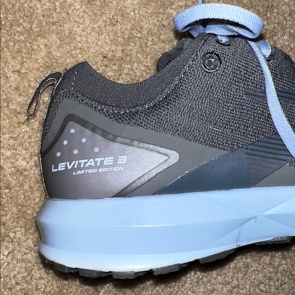 Brooks Levitate Sneakers - Charcoal and Sky Blue - Picture 6 of 11